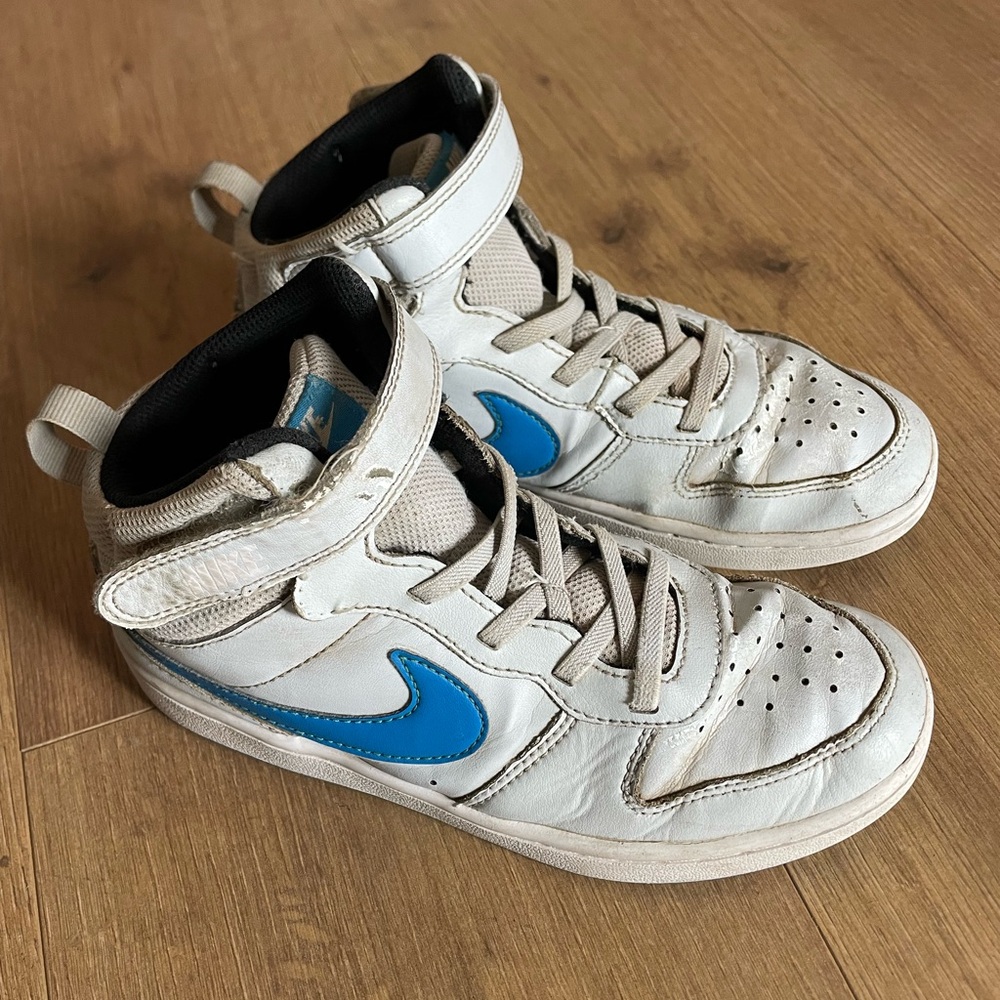Nike Borough Mid Kids Sneakers shoes blue size youth 2